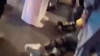 Gulf country me driving bhut dhayaan se gadi chalwoo