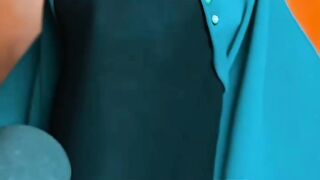 Puri duniya me isss ladki ki baat ho rhi kya aisa bol rhi hai