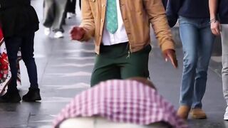 Red_carpet_energy_hits_different_in_LA