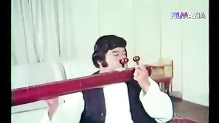 Tu kaheen mere ustad ko woh too naheen hae