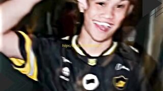 Tidak semudah itu membunuh skylar????????