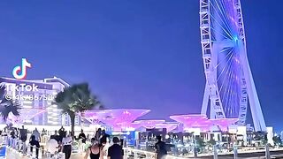 Dubai lovers