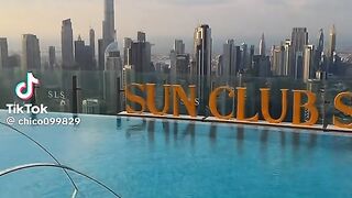 Dubai lovers