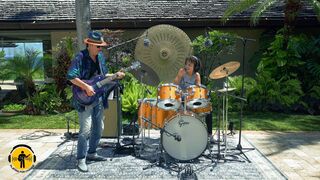 Oye Como Va ft. Playing for Change | Song Around the World | Carlos Santana & Cindy Blackman Santana