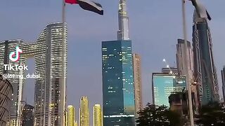 Dubai lovers