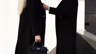 Such a beautiful dressing in different cot's