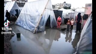 كان الله بعونكم اهلنافي غزه
