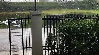 Hujan deras