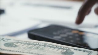 How to track cash flow