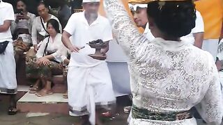 Tarian moksa