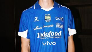 Bukan Sekadar Laga: Thom Haye Terharu Bermain di Solo