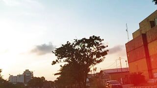 Menutup sore