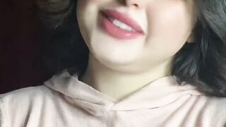 Beautiful girl song viral video