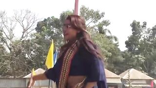 বান্ধবীর পাওয়ারই আলাদা