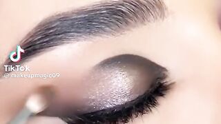 Beautiful Latest Trendy Eyes Makeover 2026