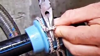 Fungsi Tali yang Jarang Diketahui! Bisa Buka Drat Kran & Pasang Seal