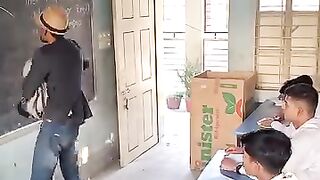 কমিটি ফানি ভিডিও