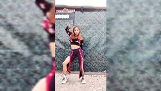 Indian Girl Ishika Bisht Dance