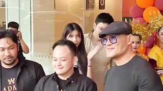Grand Opening Restoran padang modern milik Om Deddy Corbuzier