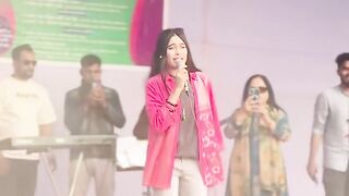 গানটা কেমন হয়েছে জানাতে ভুলবেন না কিন্তু