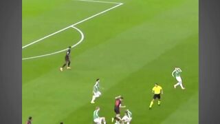 tajam di lapangan hijau!! @Boladunia