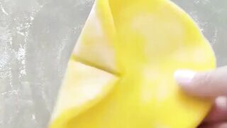 Using Just Your Hands! This Cake Transforms Into a Beautiful Flower