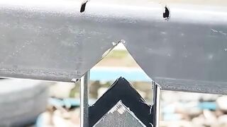 Neatly Connected Hollow Pipe? Check Out the Electric Welding Trick!