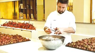 The $1,000 Ice Cream ​In the heart of Manhattan