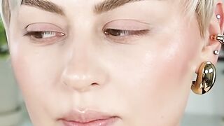 Eyeliner hack