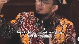 Tahu isi/arti doa yang kita baca