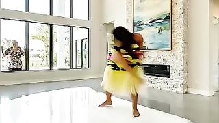 THIS FLOOR IS INSANE ???? Beach Epoxy Floor