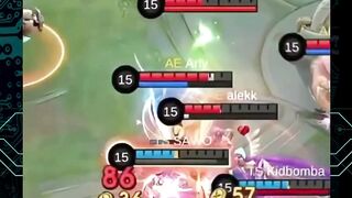 Walaupun kalah, satu momen lompat indah Yazukee pantas untuk kita highlight di game pertama