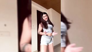 Indian Girl Sakshi Ranaut Dance