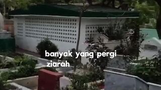 Tradisi ziarah kubur menjelang atau sesudah ramadhan