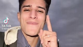 الله معكم اهلنا في غزه