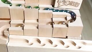 Satisfying marble run