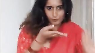 aunty version Dance