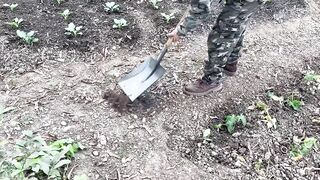 Brilliant idea from the welder! Turning an old shovel into a million-dollar tool..mp4