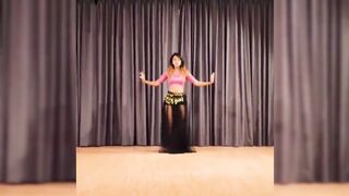 Indian Girl Urvi Nair Dance