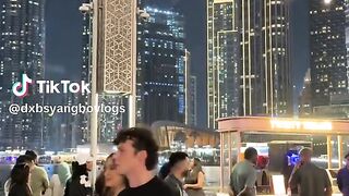 Dubai Burj khalifa view in night
