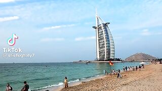 Dubai lovers