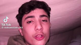 ونحن الاحرار