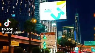 Dubai lovers