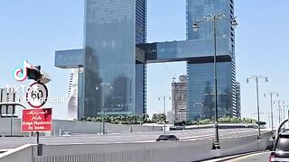 Dubai lovers