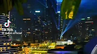 Dubai lovers