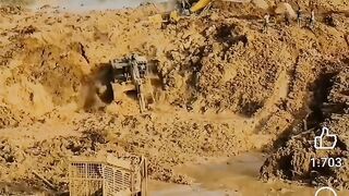 INSIDEN TANGGUL AIR JEBOL