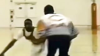 Micheal jordan 5'8" Brother Dunking????????