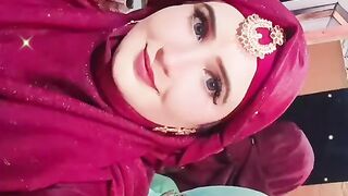 Baitiyaan Sub k Mukadar Mein khaan Hoti Hein