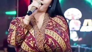 Gondal gandul bikin salfok