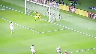 So Humiliation Lamine yamal